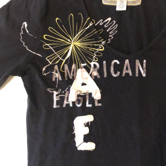 American Eagle shirt - Picture 2 of 3
